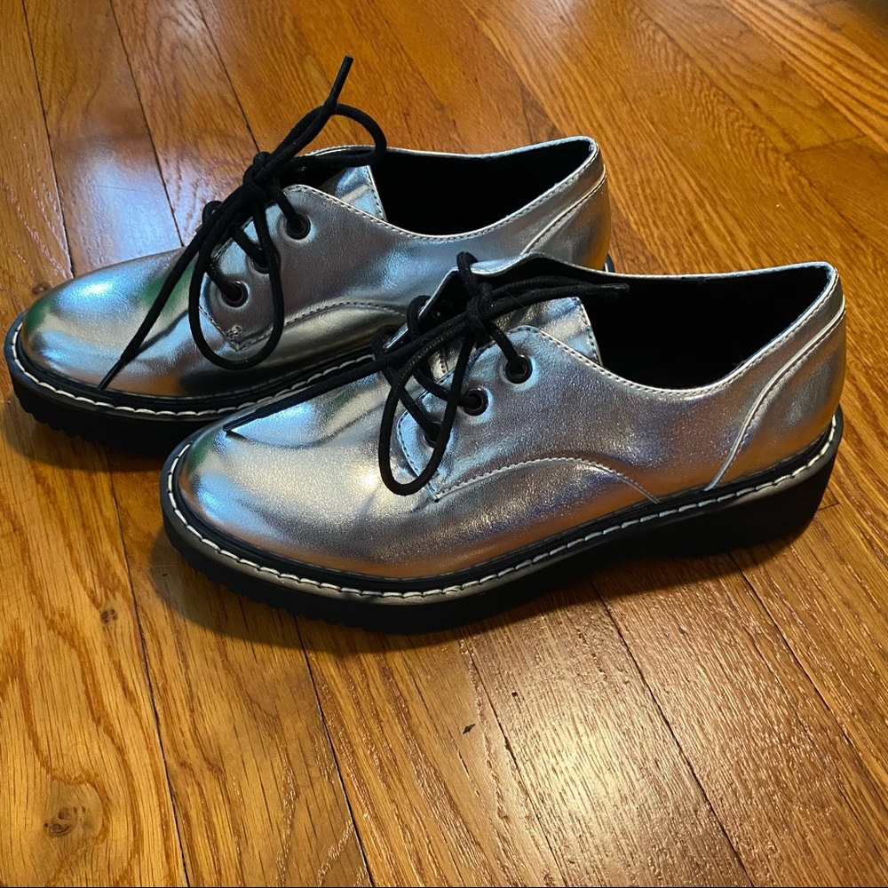 Silver Metallic Platform Loafer Oxford